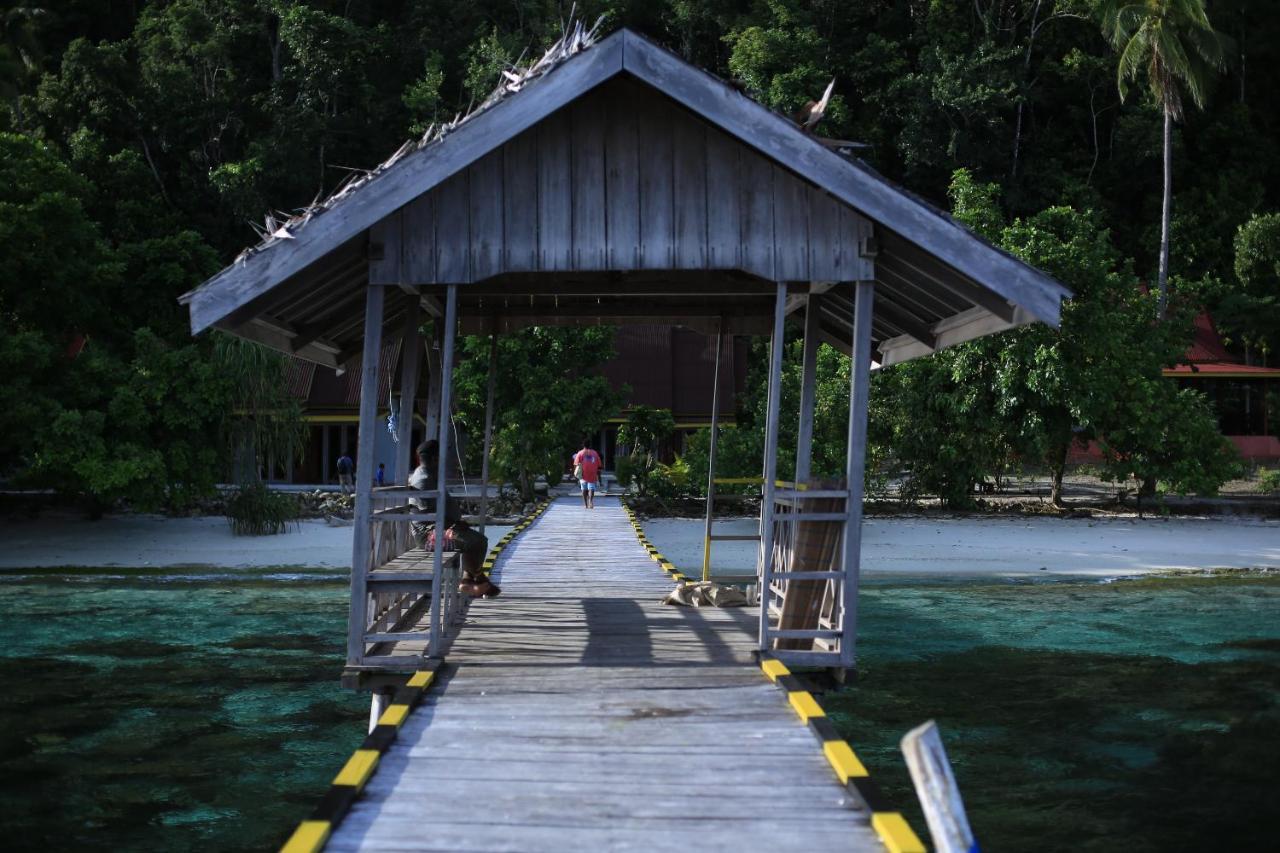 Amoryg And Dive Raja Ampat Guest house Pulau Mansuar