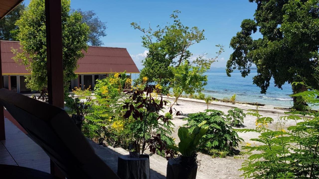 Guest house Amoryg And Dive Raja Ampat Pulau Mansuar