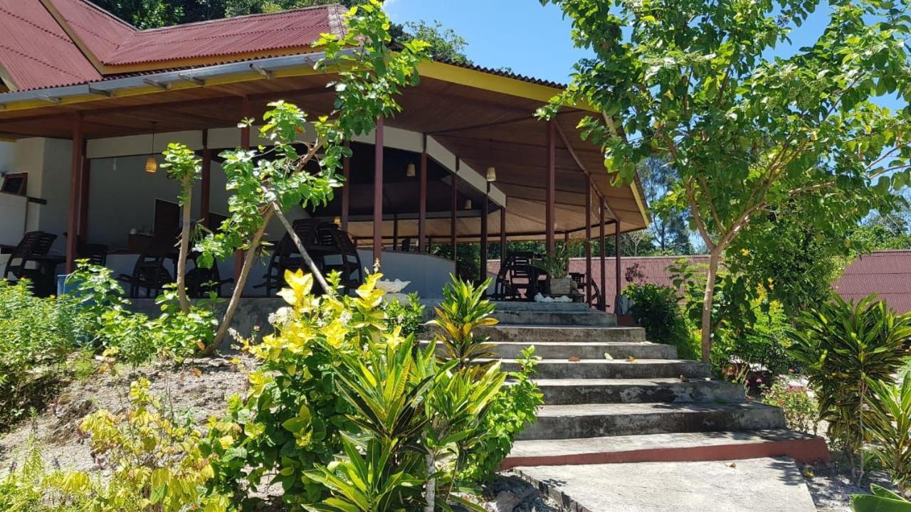 Amoryg And Dive Raja Ampat Guest house Pulau Mansuar