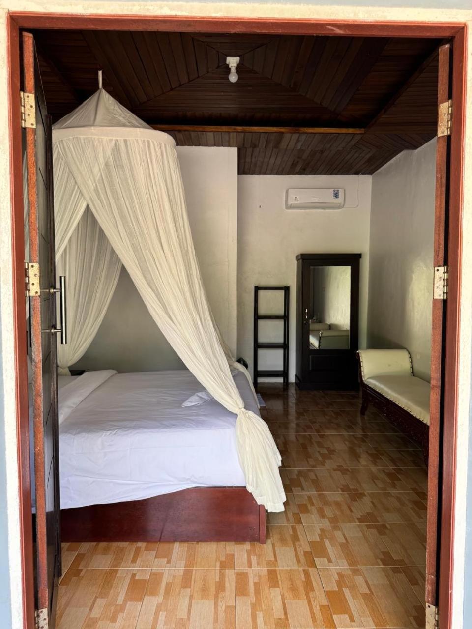 Guest house Amoryg And Dive Raja Ampat Pulau Mansuar